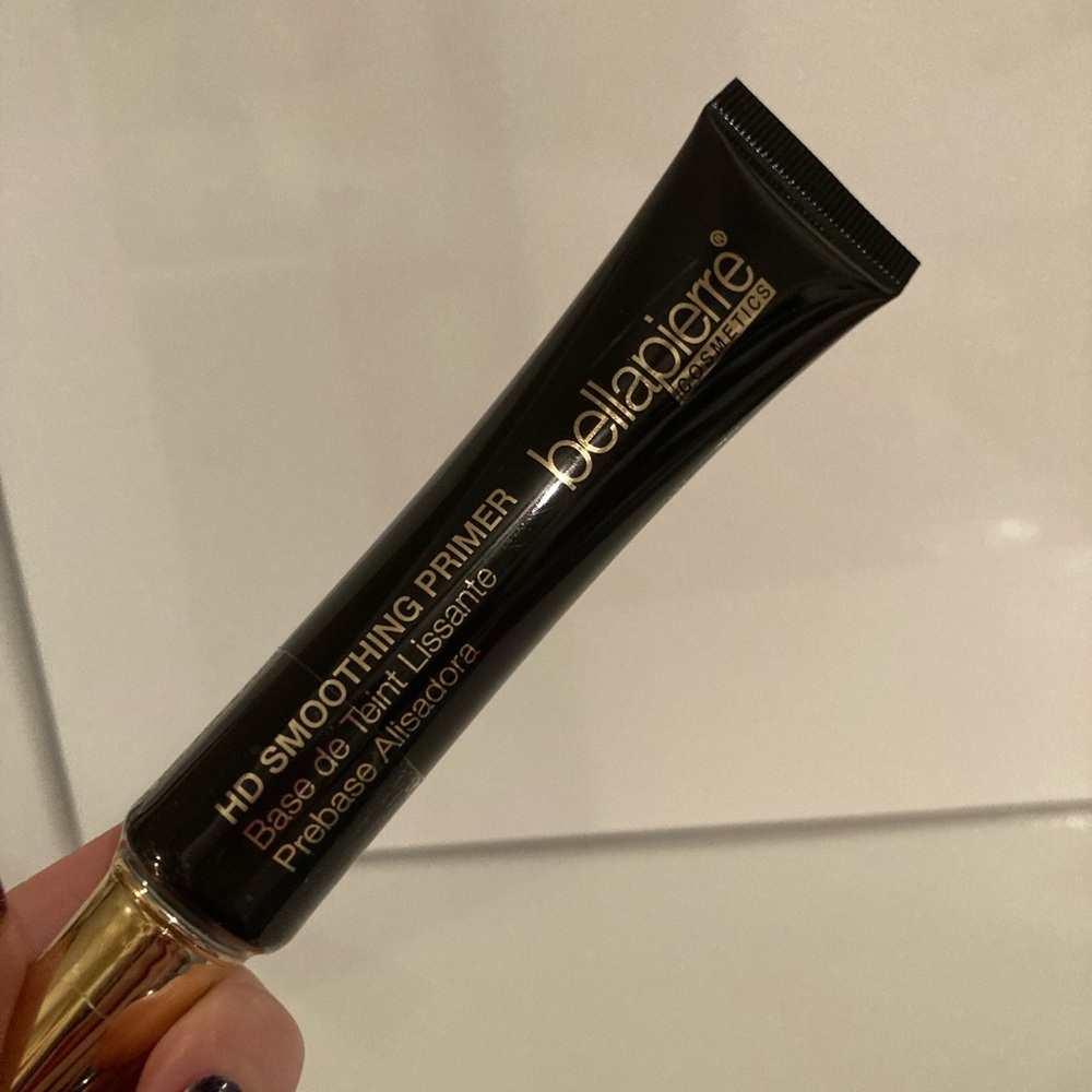 Bellapierre cosmetics HD Smoothing Primer - Black